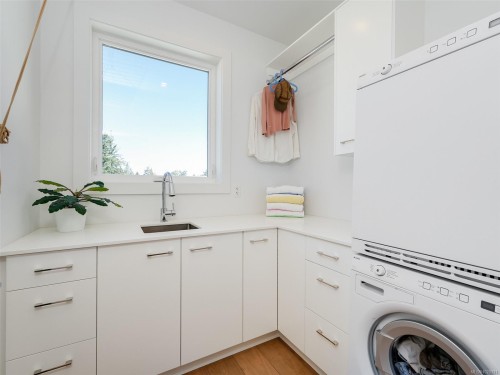 2670 Winster Rd, Langford, BC 