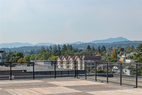 306-147 Haliburton St, Nanaimo, BC - Outdoor With View