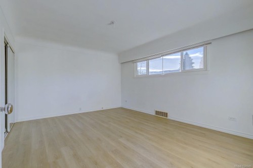 1212 Waddington Rd, Nanaimo, BC 