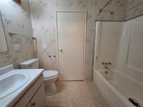 12-4935 Broughton St, Port Alberni, BC 