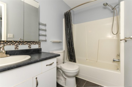 5-717 Aspen Rd, Comox, BC 