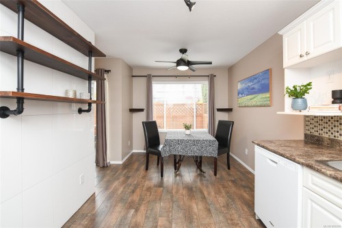 5-717 Aspen Rd, Comox, BC 