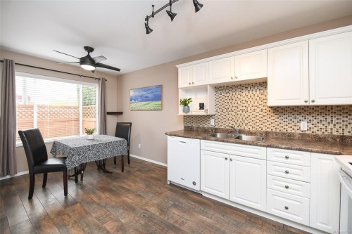 5-717 Aspen Rd, Comox, BC 