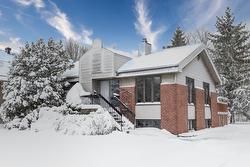 481 Rue Smith  Saint-Jean-Sur-Richelieu, QC J3B 7W5