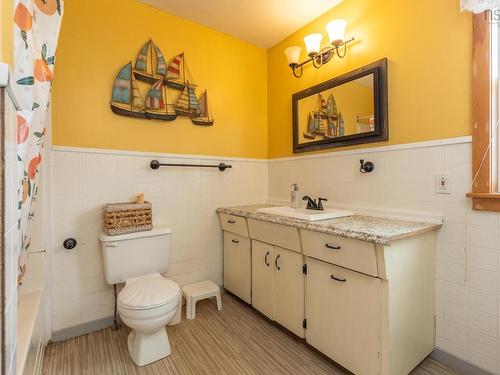 5347 Highway 1, Salmon River, NS 