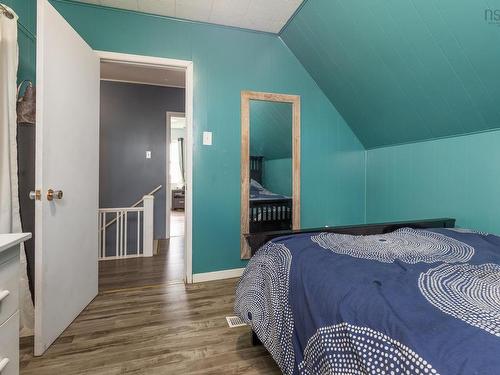 5347 Highway 1, Salmon River, NS 