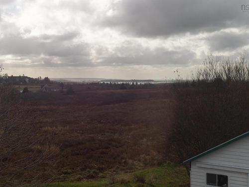 5347 Highway 1, Salmon River, NS 