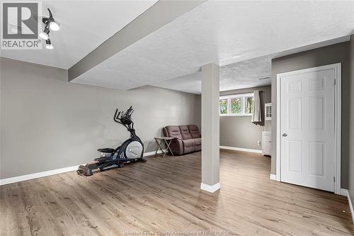 148 Riverview Avenue, Lasalle, ON - Indoor