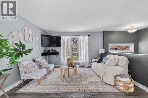 148 Riverview Avenue, Lasalle, ON - Indoor