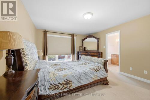 64 Stedman Street, Ottawa, ON - Indoor Photo Showing Bedroom