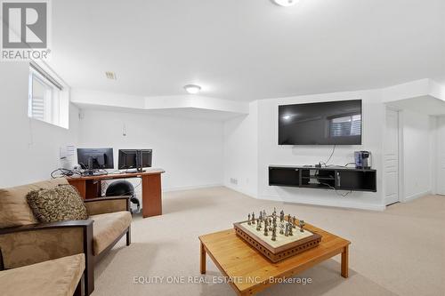 64 Stedman Street, Ottawa, ON - Indoor Photo Showing Living Room