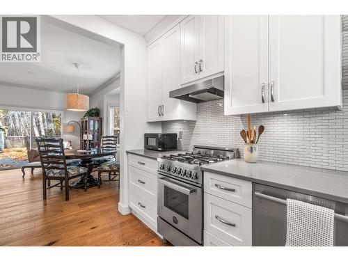 5101 19 Street Unit# 10, Vernon, BC - Indoor Photo Showing Kitchen With Upgraded Kitchen