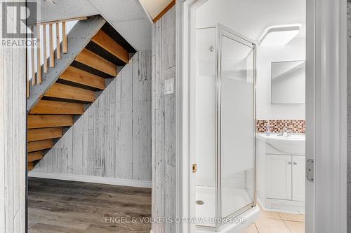 933 Greenbriar Avenue, Ottawa, ON - Indoor Photo Showing Other Room