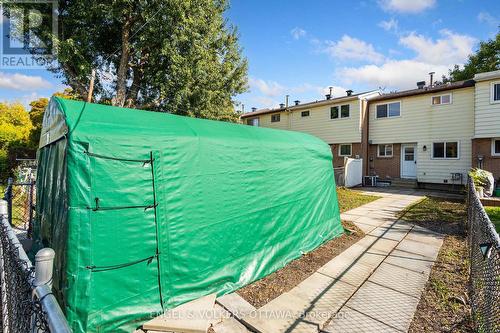 933 Greenbriar Avenue, Ottawa, ON - Outdoor
