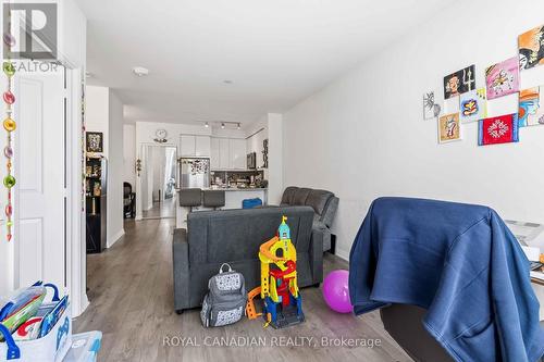 1501 - 65 Watergarden Drive, Mississauga, ON - Indoor Photo Showing Other Room