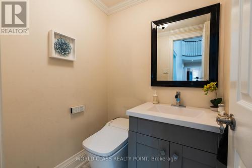 1448 Mayors Manor, Oakville, ON - Indoor Photo Showing Bathroom