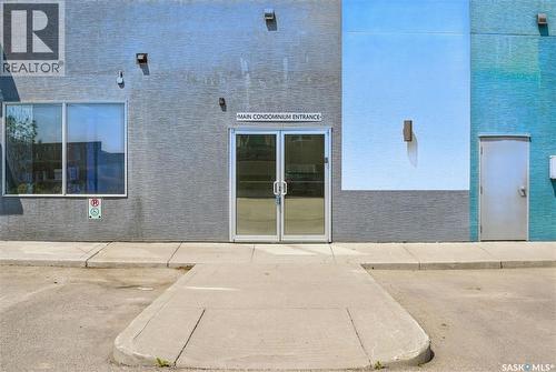 305 412 Willowgrove Square, Saskatoon, SK - Outdoor
