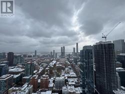 5006 - 88 QUEEN STREET E  Toronto, ON M5C 0B6