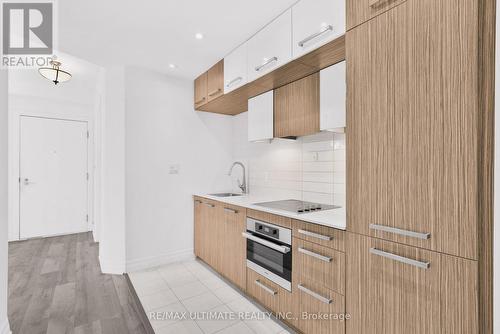 506 - 8 The Esplanade Street, Toronto, ON - Indoor Photo Showing Kitchen