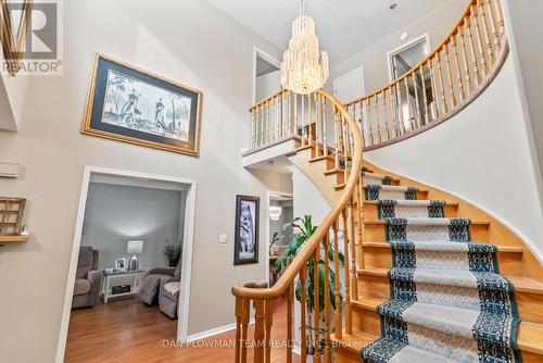 12 Robinson Crescent, Whitby, ON - Indoor Photo Showing Other Room