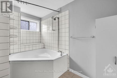 833 Maplewood Avenue, Ottawa, ON 