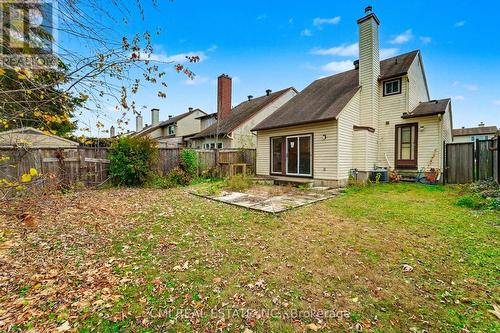 879 Beauclaire Drive, Ottawa, ON - Outdoor