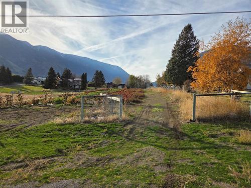 634 Morrison Drive, Keremeos, BC - Outdoor With View