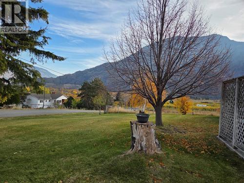 634 Morrison Drive, Keremeos, BC - Outdoor With View
