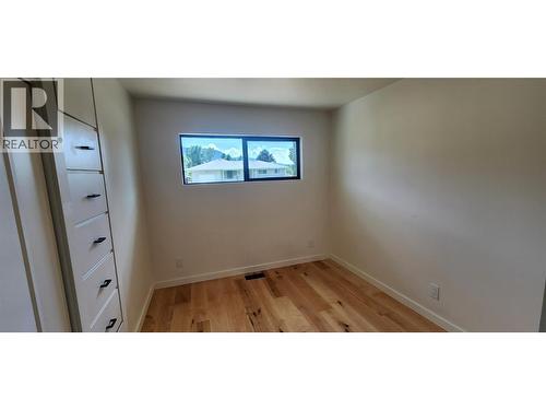 6295 College Road, Grand Forks, BC - Indoor Photo Showing Other Room