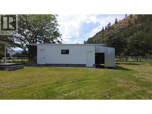 6295 College Road, Grand Forks, BC - Outdoor