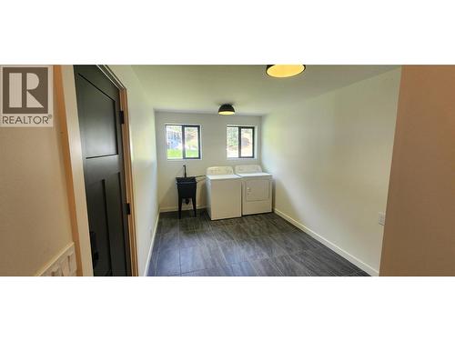 6295 College Road, Grand Forks, BC - Indoor