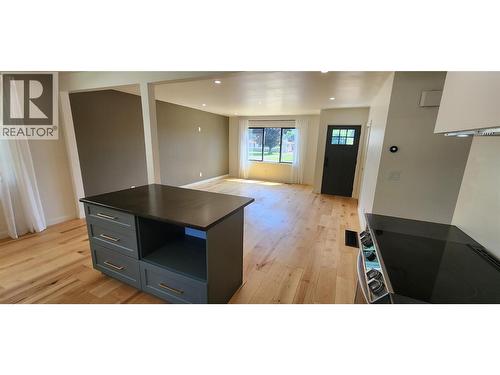 6295 College Road, Grand Forks, BC - Indoor Photo Showing Other Room