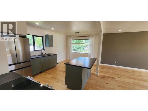 6295 College Road, Grand Forks, BC - Indoor