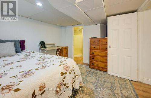 76 Brentwood Avenue, Kitchener, ON - Indoor Photo Showing Bedroom