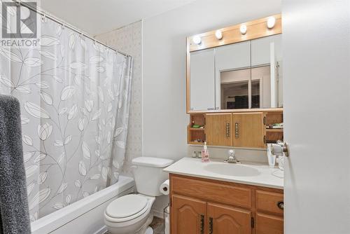 29 Laurier Rd, Elliot Lake, ON - Indoor Photo Showing Bathroom