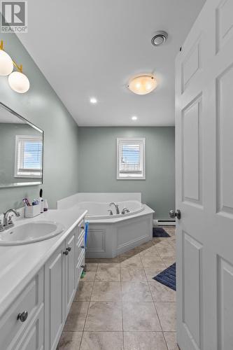 54 Goldfinch Drive, Paradise, NL - Indoor Photo Showing Bathroom
