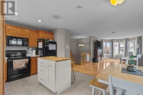 54 Goldfinch Drive, Paradise, NL - Indoor Photo Showing Kitchen