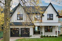 99 LAKE PROMENADE Toronto, ON M8W 1A2