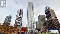 1706 - 1 YORKVILLE AVENUE  Toronto, ON M4W 1L1