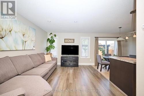 118 Roselawn Crescent, Welland (Coyle Creek), ON - Indoor Photo Showing Living Room