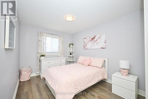 118 Roselawn Crescent, Welland (Coyle Creek), ON - Indoor Photo Showing Bedroom