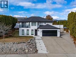 112 UPLANDS Place  Penticton, BC V2A 7Y1