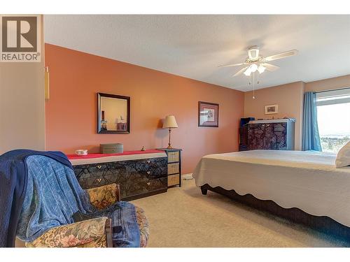 3815 Brown Road Unit# 307, West Kelowna, BC - Indoor Photo Showing Bedroom