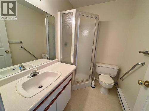 3609 30 Avenue Unit# 405, Vernon, BC - Indoor Photo Showing Bathroom