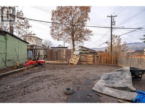 2214 32 Street, Vernon, BC - Outdoor