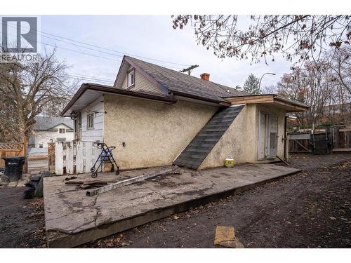 2214 32 Street, Vernon, BC - Outdoor