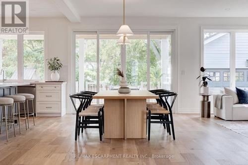 684 Peele Boulevard, Burlington, ON - Indoor