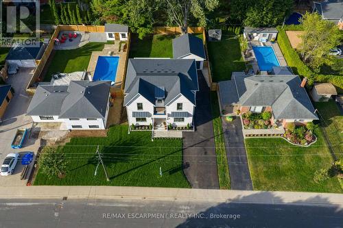 684 Peele Boulevard, Burlington, ON - Outdoor