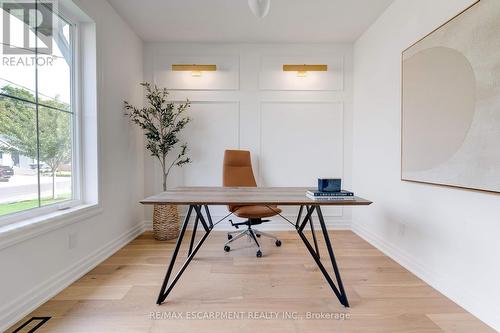 684 Peele Boulevard, Burlington, ON - Indoor Photo Showing Office