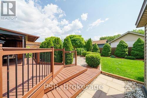 117 Sunrise Drive, Hamilton, ON - Outdoor With Deck Patio Veranda